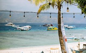 Gili Sands Hotel & Bar
